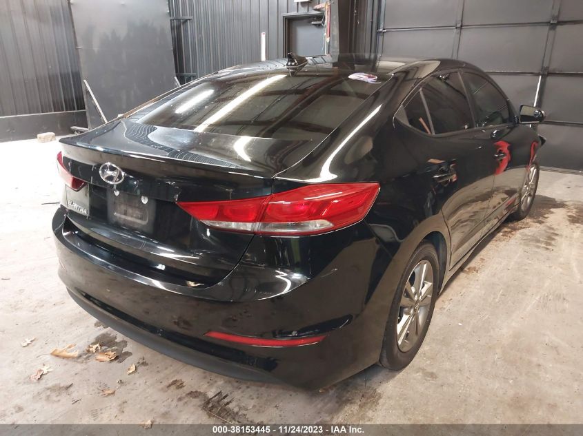 2017 HYUNDAI ELANTRA SE - 5NPD84LF0HH124589
