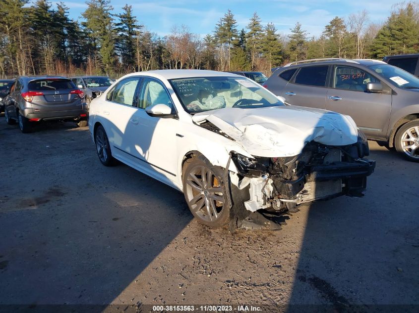 2017 VOLKSWAGEN PASSAT 1.8T R-LINE - 1VWDT7A38HC072730