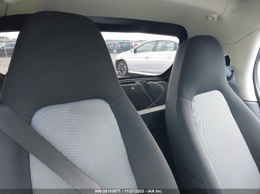 2014 SMART FORTWO PURE/PASSION - WMEEJ3BA6EK758755