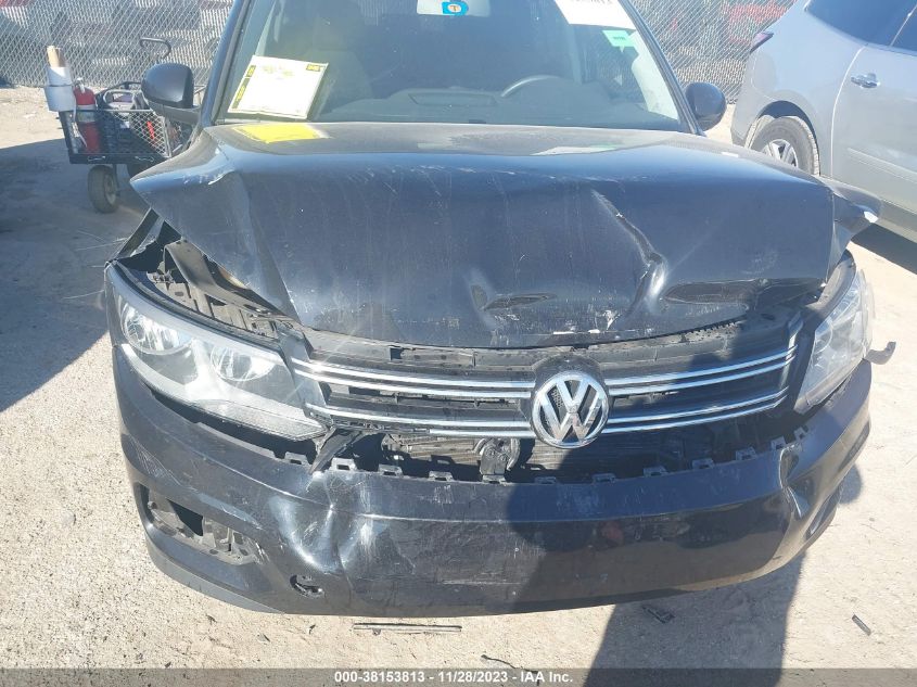 2017 VOLKSWAGEN TIGUAN 2.0T/2.0T S - WVGAV7AX0HK044618