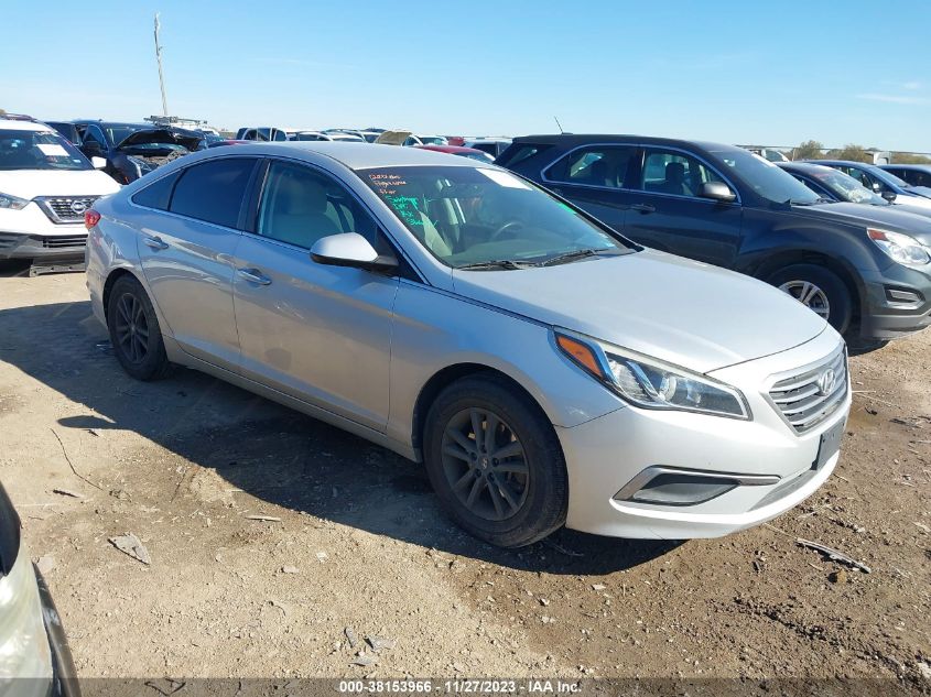 2017 HYUNDAI SONATA SE - 5NPE24AF1HH473673