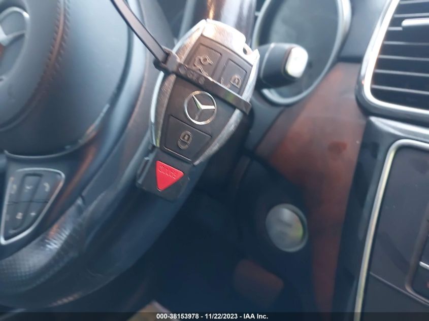 2017 MERCEDES-BENZ GLS 450 4JGDF6EE0HA935673