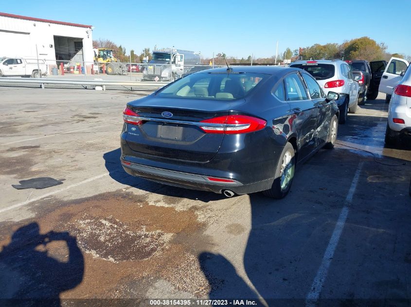 3FA6P0G72HR212067 2017 FORD FUSION, photo no. 4