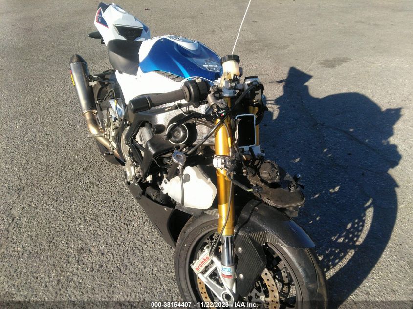 2015 BMW S 1000 RR - WB10D2109FZ351831