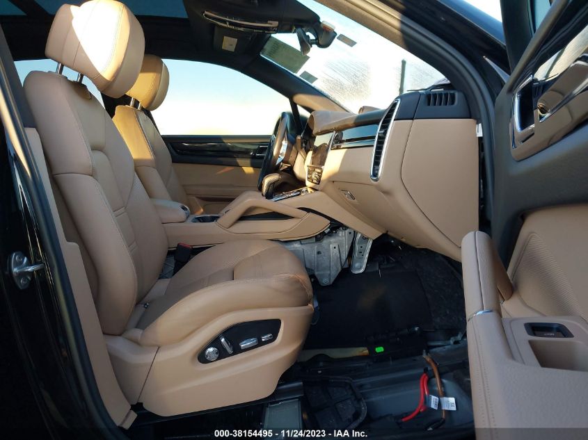 2019 PORSCHE CAYENNE WP1AA2AYXKDA19456
