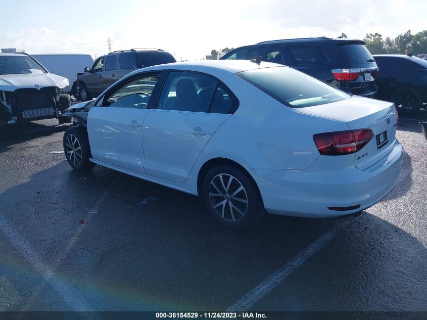 2017 VOLKSWAGEN JETTA 1.4T SE - 3VWDB7AJ5HM329701