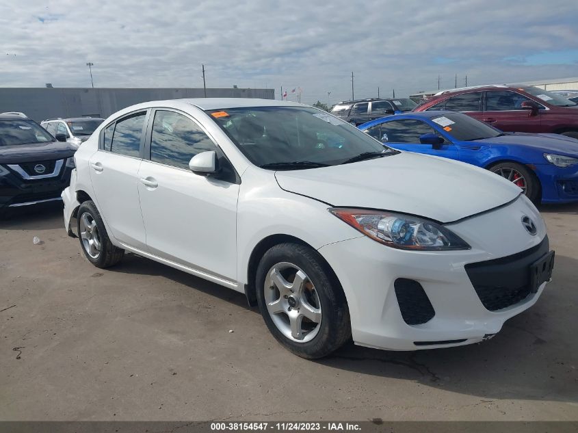 2013 MAZDA MAZDA3 I SPORT - JM1BL1U79D1793876