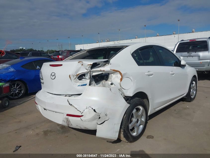 2013 MAZDA MAZDA3 I SPORT - JM1BL1U79D1793876