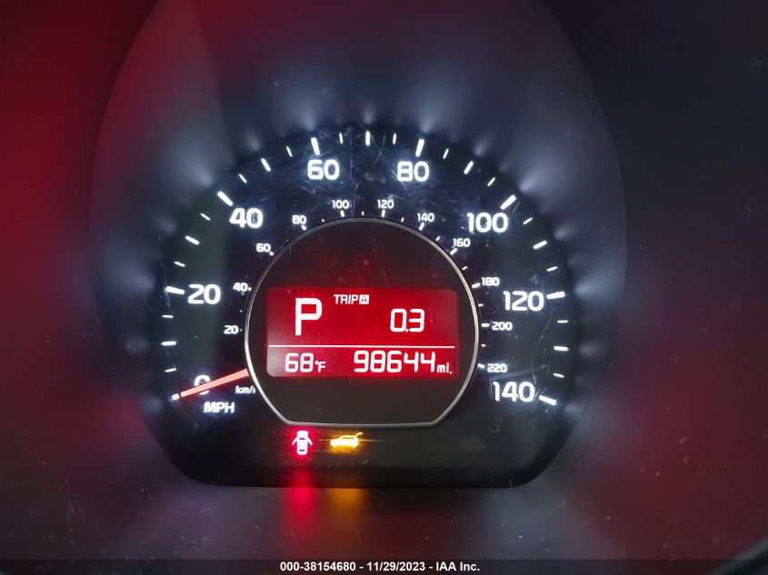 2016 KIA SOUL + - KNDJP3A52G7344894