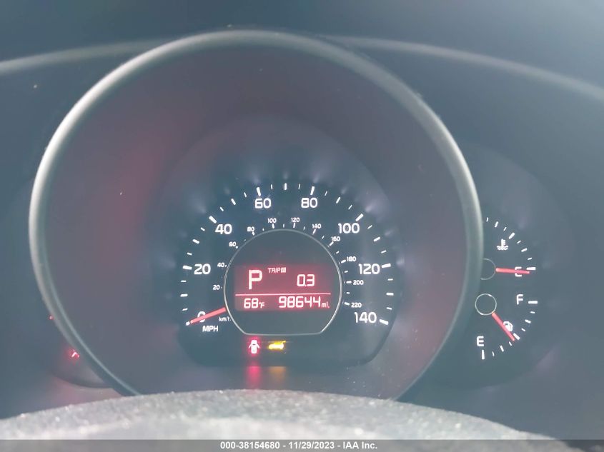 2016 KIA SOUL + - KNDJP3A52G7344894