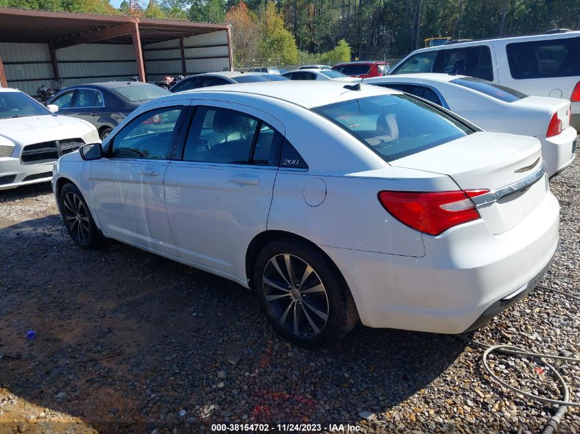 2013 CHRYSLER 200 TOURING - 1C3CCBBG9DN726558