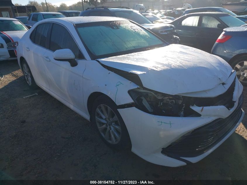 2018 TOYOTA CAMRY L/LE/XLE/SE/XSE - 4T1B11HK1JU588711