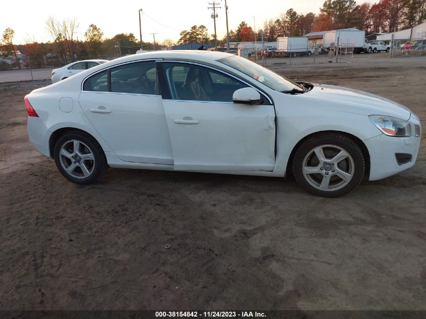 2013 VOLVO S60 T5/T5 PLATINUM - YV1612FS3D2234309