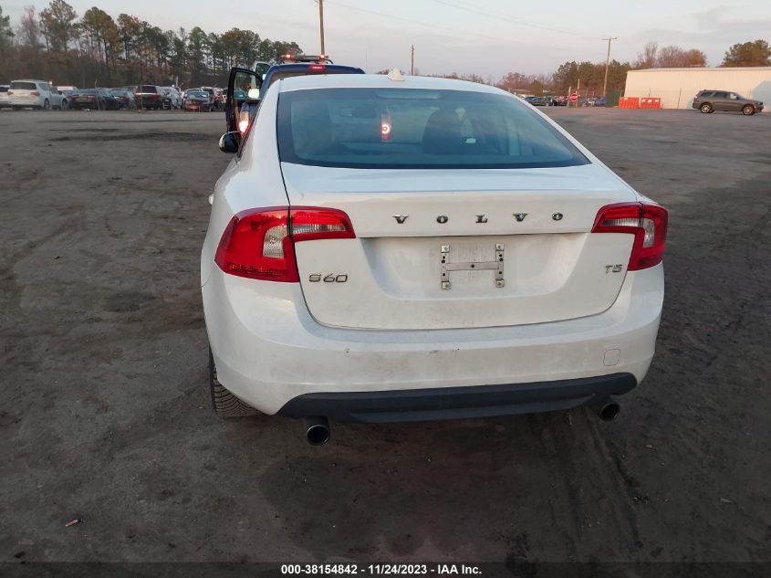 2013 VOLVO S60 T5/T5 PLATINUM - YV1612FS3D2234309