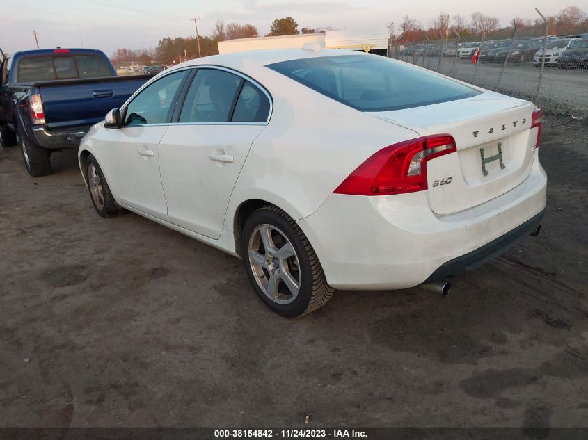 2013 VOLVO S60 T5/T5 PLATINUM - YV1612FS3D2234309