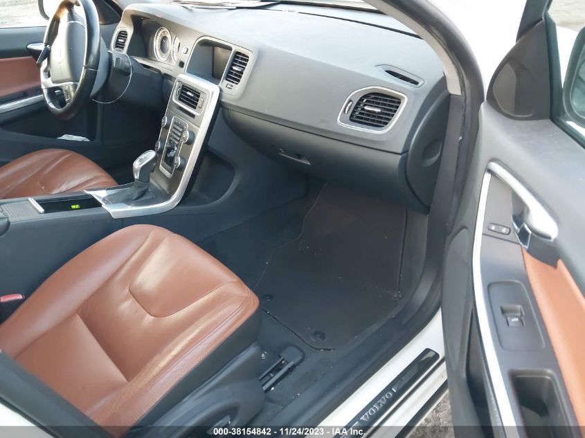 2013 VOLVO S60 T5/T5 PLATINUM - YV1612FS3D2234309