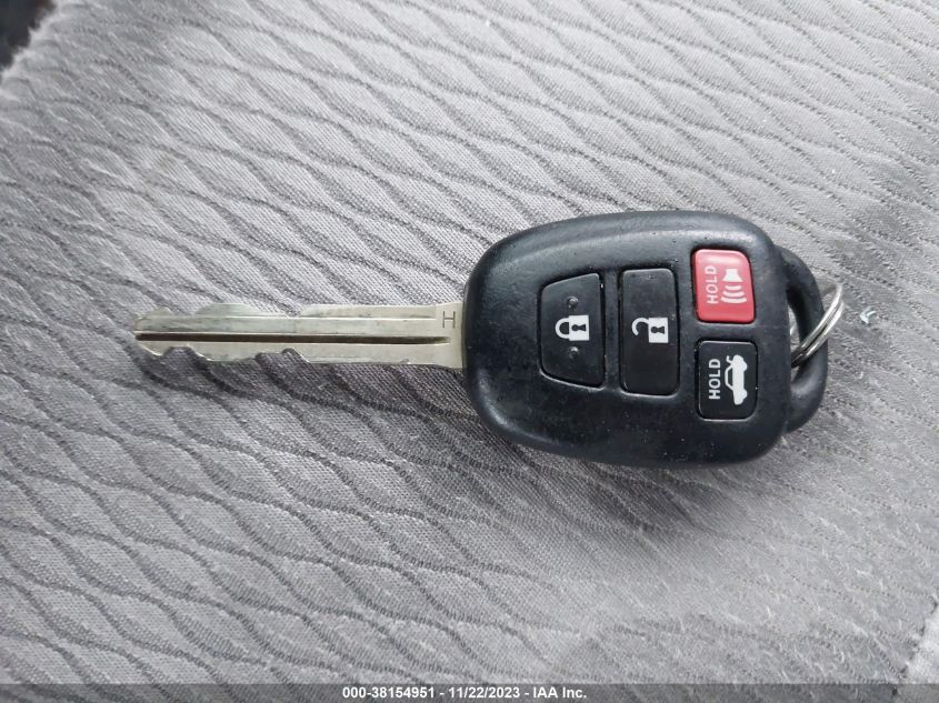2014 TOYOTA COROLLA LE - 2T1BURHE6EC040193