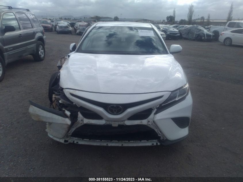 2018 TOYOTA CAMRY L/LE/XLE/SE/XSE - 4T1B11HK7JU604717