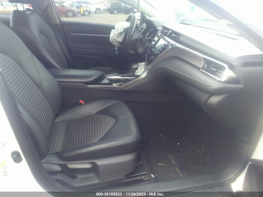 2018 TOYOTA CAMRY L/LE/XLE/SE/XSE - 4T1B11HK7JU604717