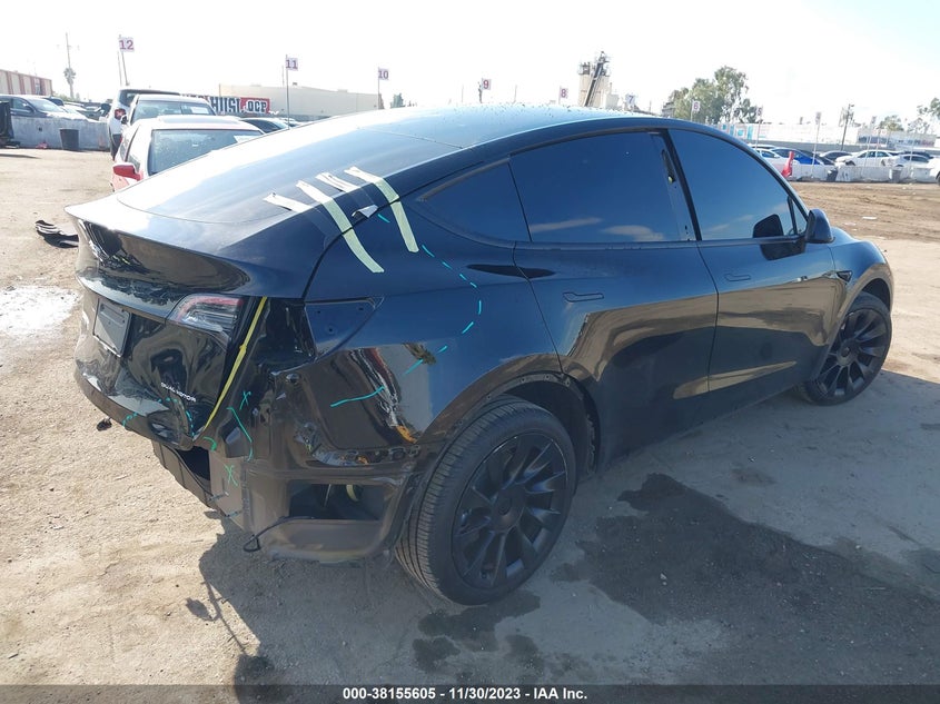 VIN 7SAYGDEE4PA029345 2023 TESLA MODEL Y