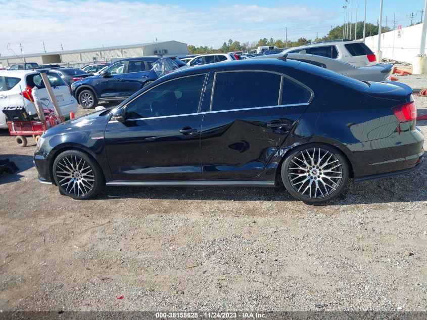 2016 VOLKSWAGEN JETTA GLI/SE/SEL - 3VW4S7AJ6GM384964