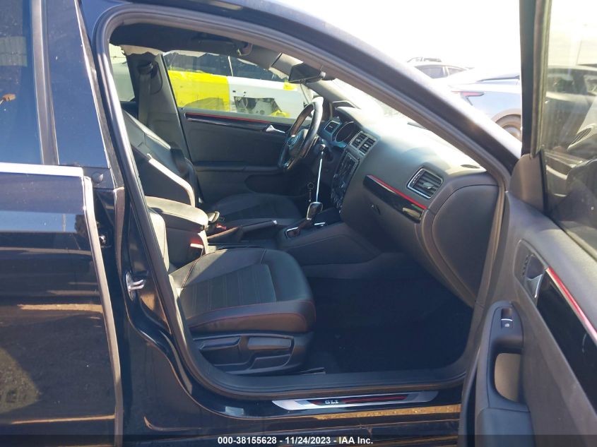 2016 VOLKSWAGEN JETTA GLI/SE/SEL - 3VW4S7AJ6GM384964