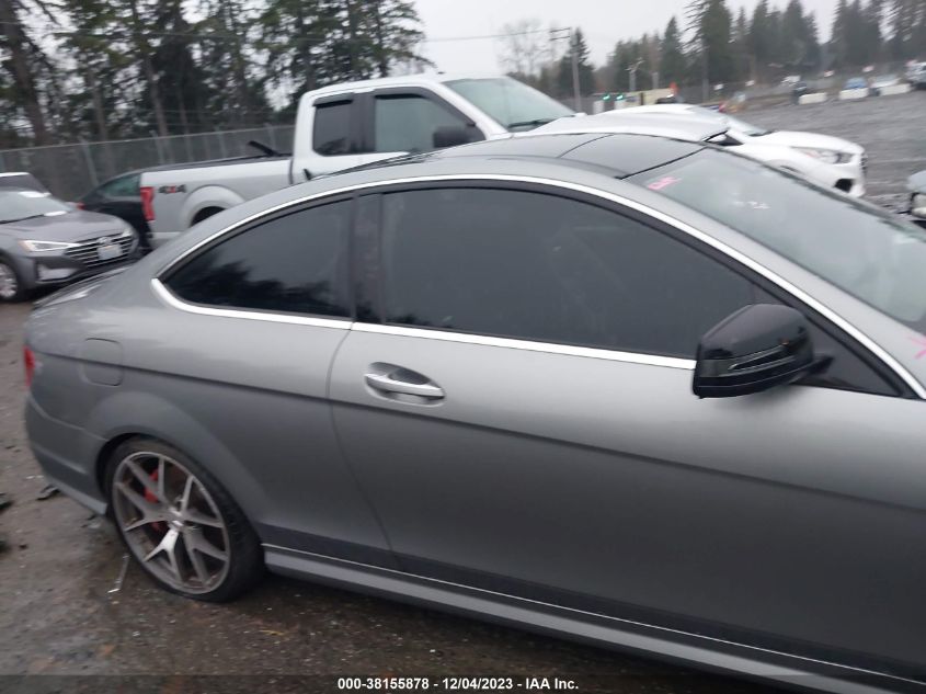 2014 MERCEDES-BENZ C 63 AMG WDDGJ7HB4EG170523