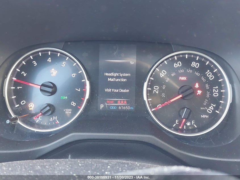 VIN 2T3A1RFV2MW142070 2021 TOYOTA RAV4 XLE PREMIUM