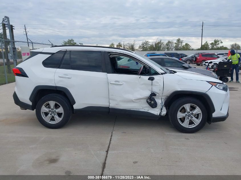 2020 TOYOTA RAV4 XLE - 2T3W1RFV3LC058216