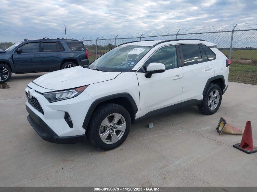 2020 TOYOTA RAV4 XLE - 2T3W1RFV3LC058216