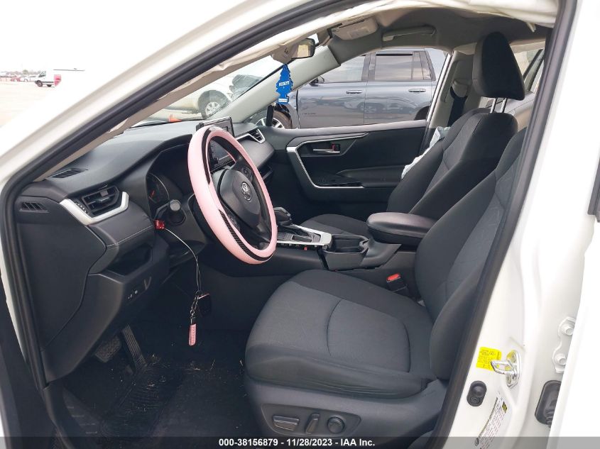 2020 TOYOTA RAV4 XLE - 2T3W1RFV3LC058216