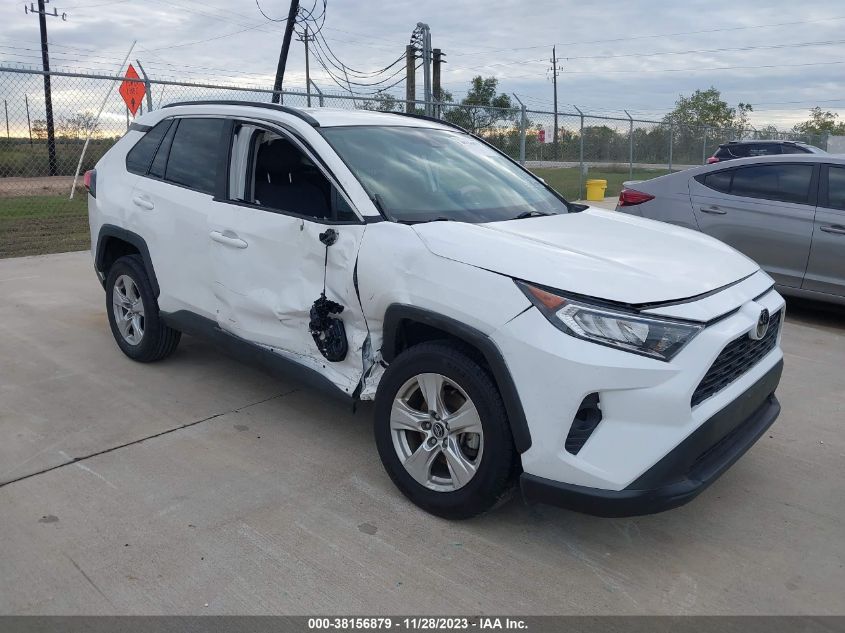 2020 TOYOTA RAV4 XLE - 2T3W1RFV3LC058216
