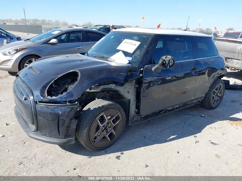 2023 MINI SE HARDTOP COOPER - WMW13DJ09P2T63832