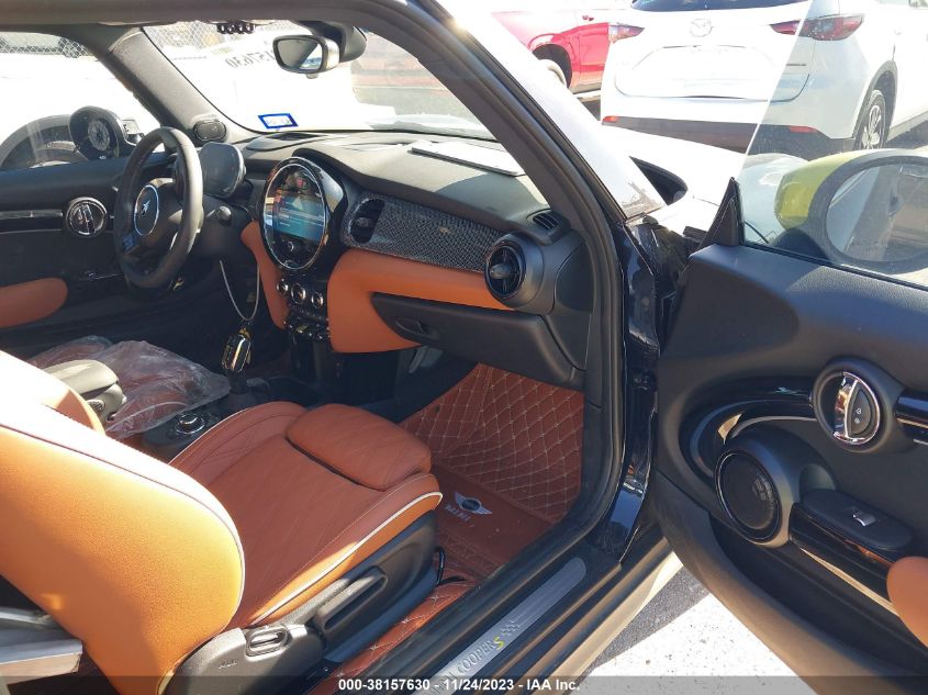 2023 MINI SE HARDTOP COOPER - WMW13DJ09P2T63832