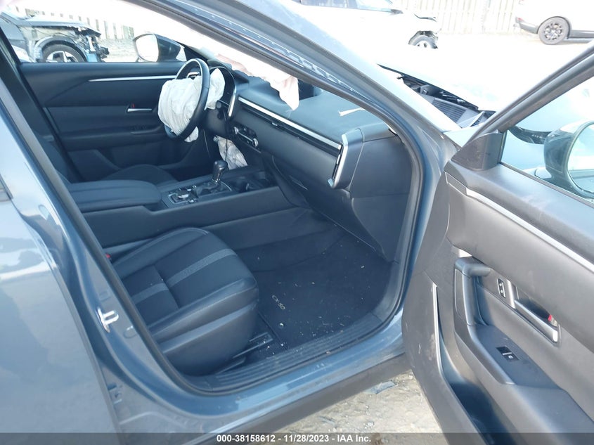 VIN 7MMVABCM7PN107914 2023 MAZDA CX-50 PREFERRED PLUS