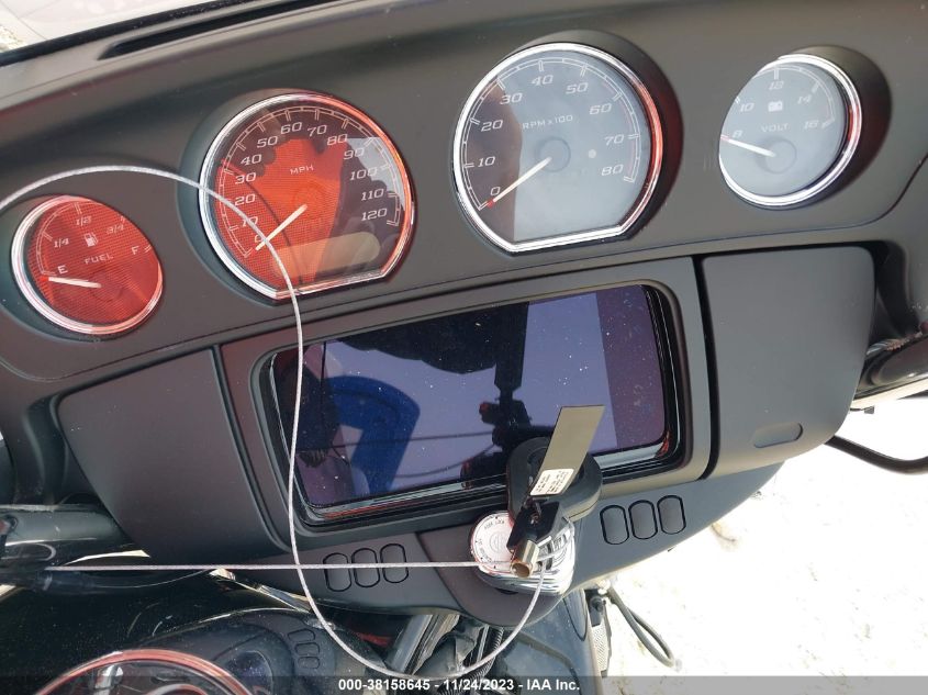 2022 HARLEY-DAVIDSON FLHT 1HD1FVC1XNB633720