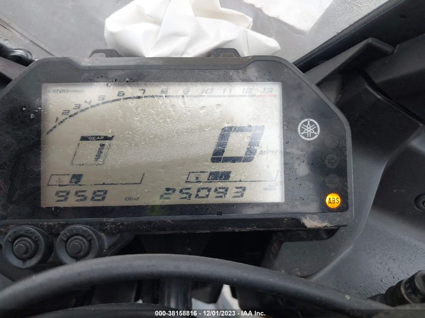 2020 YAMAHA YZFR3 A MH3RH18Y6LK004239