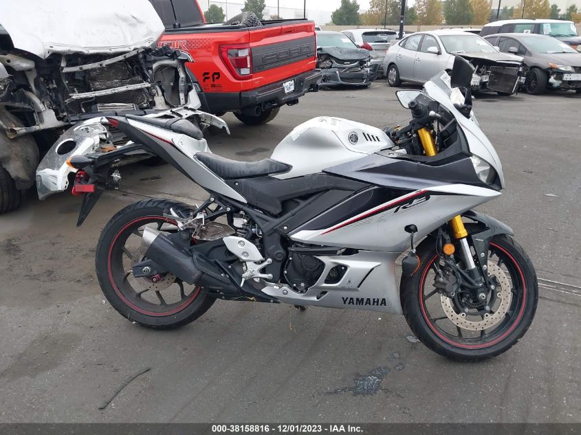 2020 YAMAHA YZFR3 A MH3RH18Y6LK004239