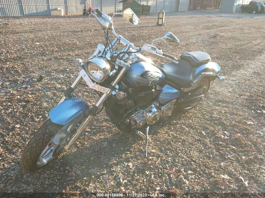 2011 YAMAHA XV1900 CU JYAVP27EXBA013913