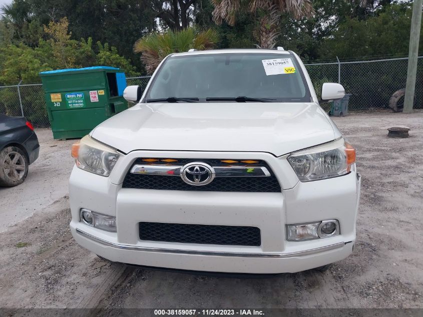 2013 TOYOTA 4RUNNER SR5 - JTEZU5JR8D5056150