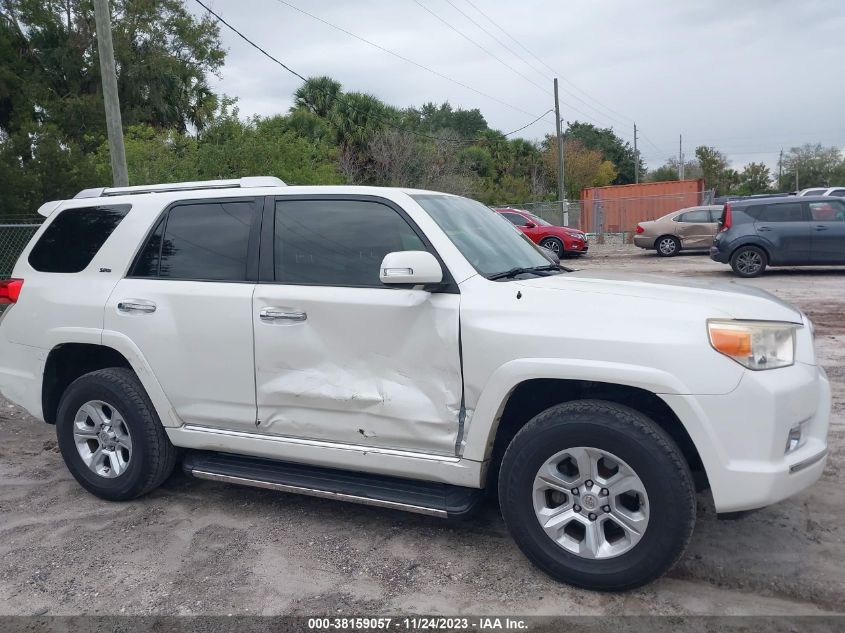 2013 TOYOTA 4RUNNER SR5 - JTEZU5JR8D5056150