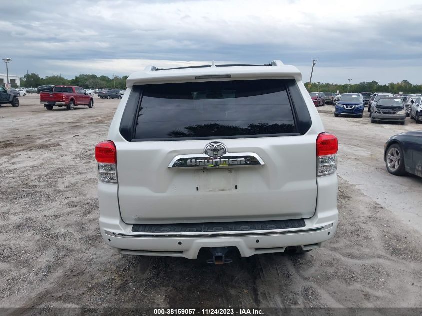 2013 TOYOTA 4RUNNER SR5 - JTEZU5JR8D5056150