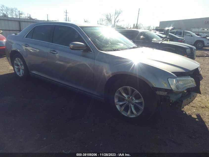 2015 CHRYSLER 300 LIMITED - 2C3CCAAG4FH830074