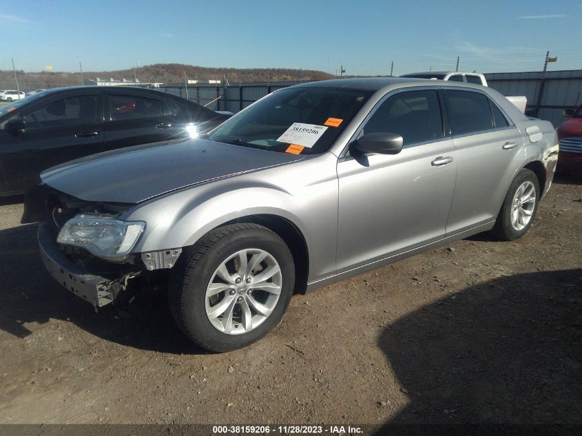 2015 CHRYSLER 300 LIMITED - 2C3CCAAG4FH830074