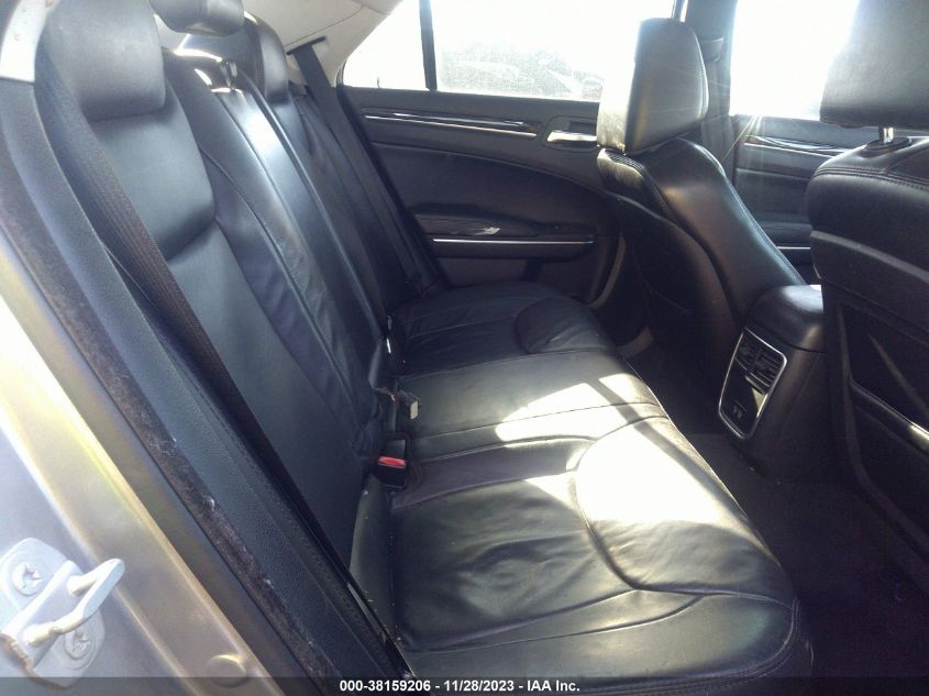 2015 CHRYSLER 300 LIMITED - 2C3CCAAG4FH830074