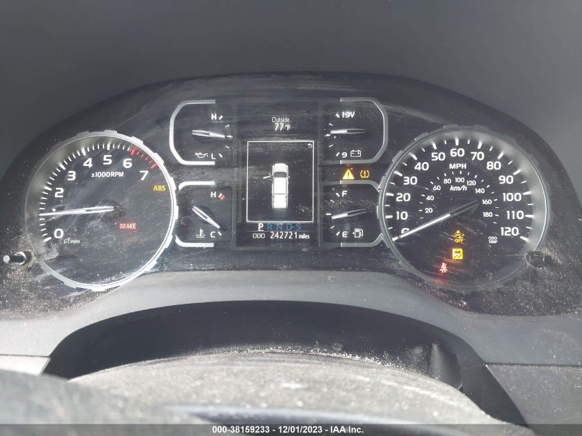 2018 TOYOTA TUNDRA SR5 5.7L V8 - 5TFUW5F15JX691936