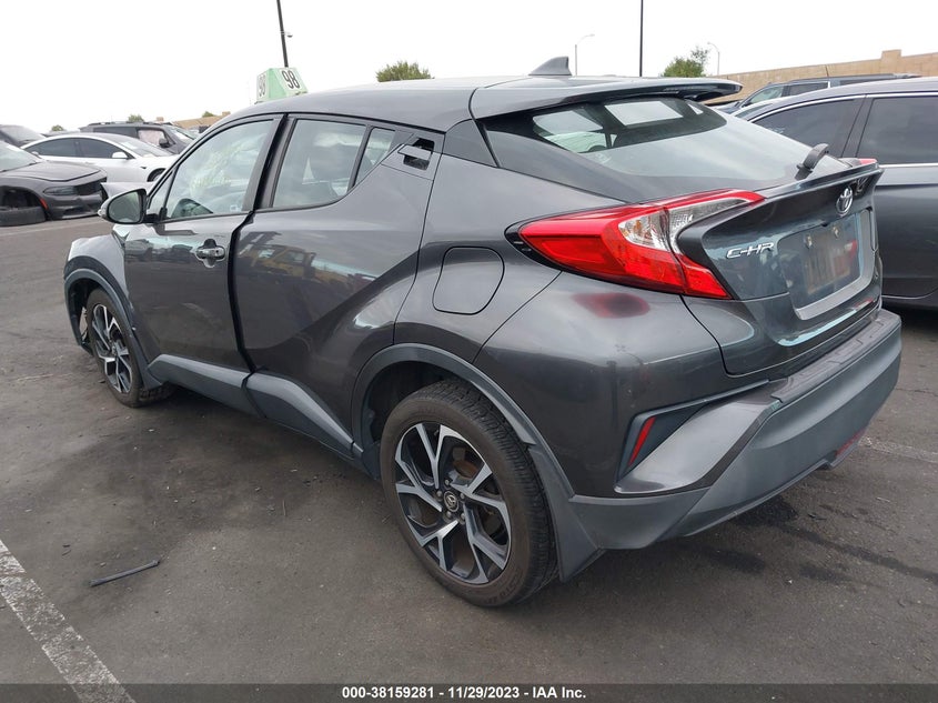 VIN NMTKHMBX9JR017864 2018 TOYOTA C-HR XLE PREMIUM