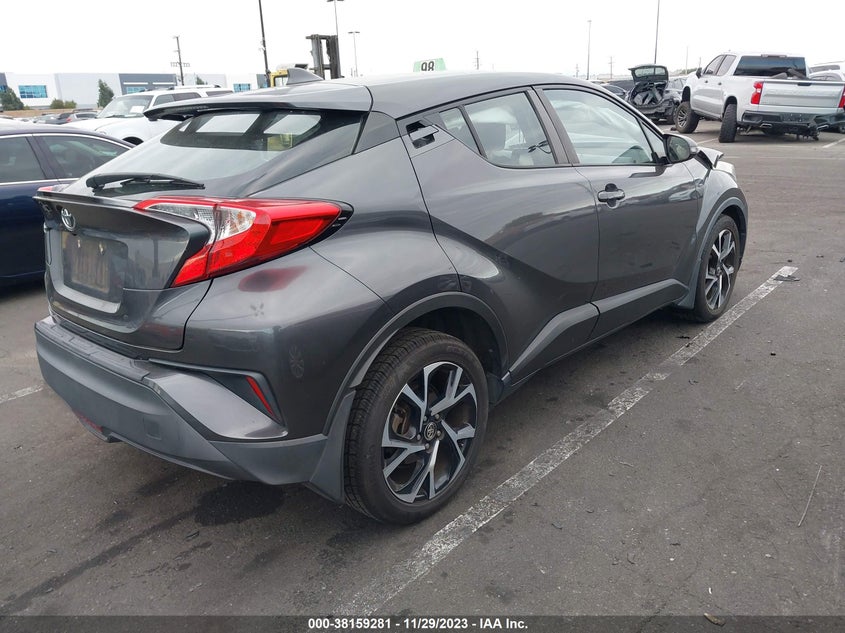 VIN NMTKHMBX9JR017864 2018 TOYOTA C-HR XLE PREMIUM