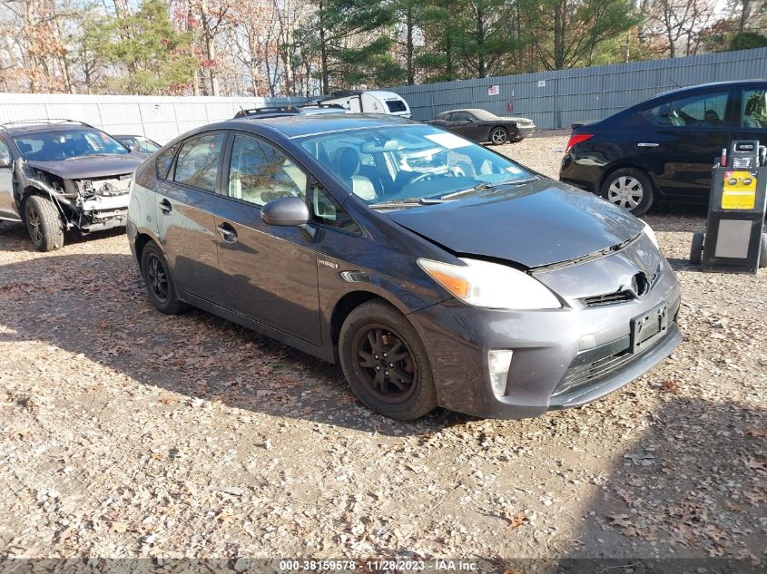 2013 TOYOTA PRIUS FOUR - JTDKN3DU5D5644661