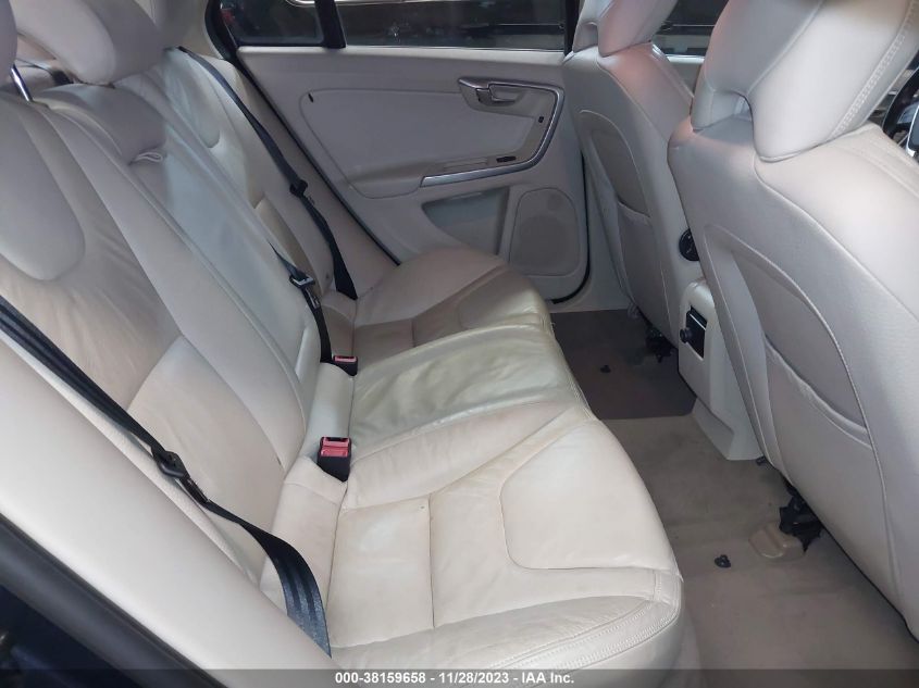 2013 VOLVO S60 T5/T5 PLATINUM - YV1612FH4D2210282